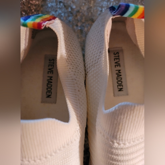 Steve Madden sneakers - Picture 4 of 5